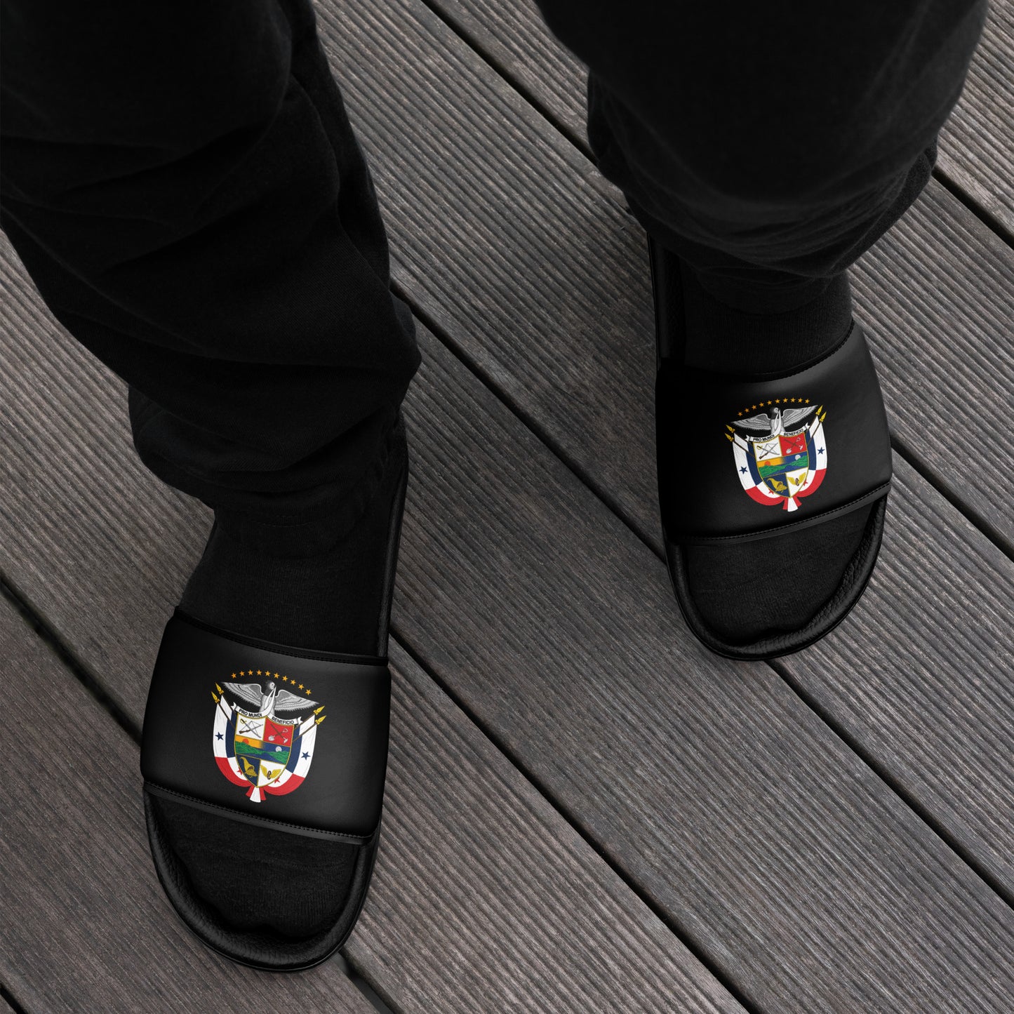 Escudo Black Slides Men